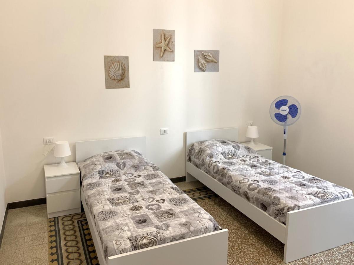 Oliver Sulla Via Del Mare Levanto Exterior photo